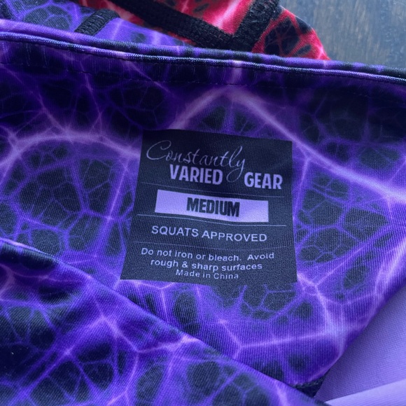 CVG Capris - 2 Pair - Picture 3 of 5